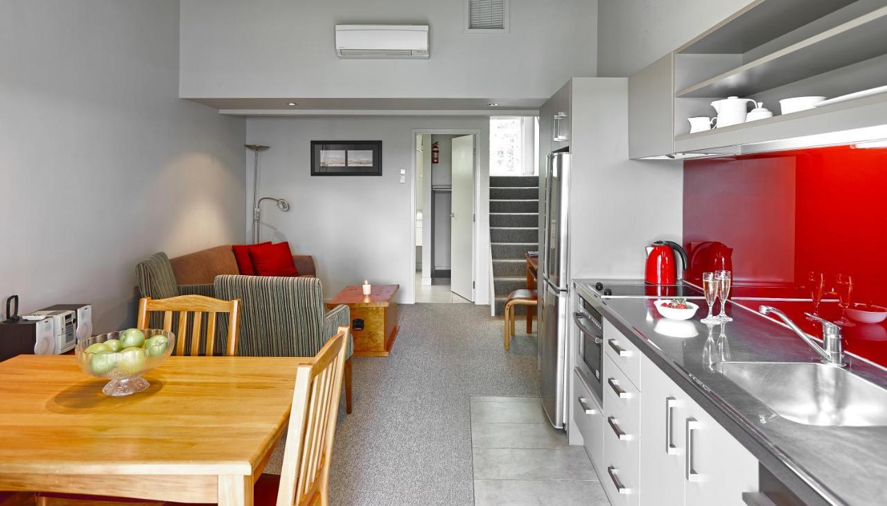 Turangi Leisure Lodge ภายนอก รูปภาพ