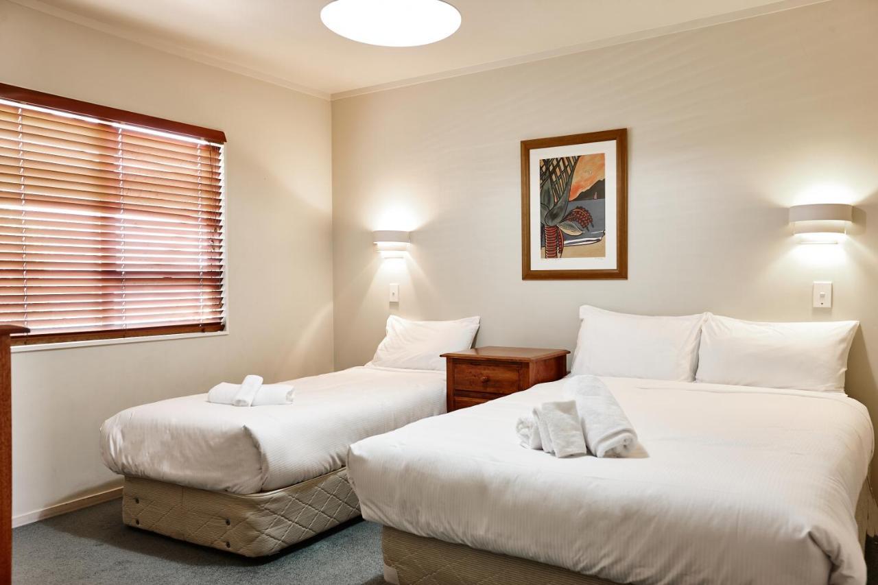 Turangi Leisure Lodge ภายนอก รูปภาพ